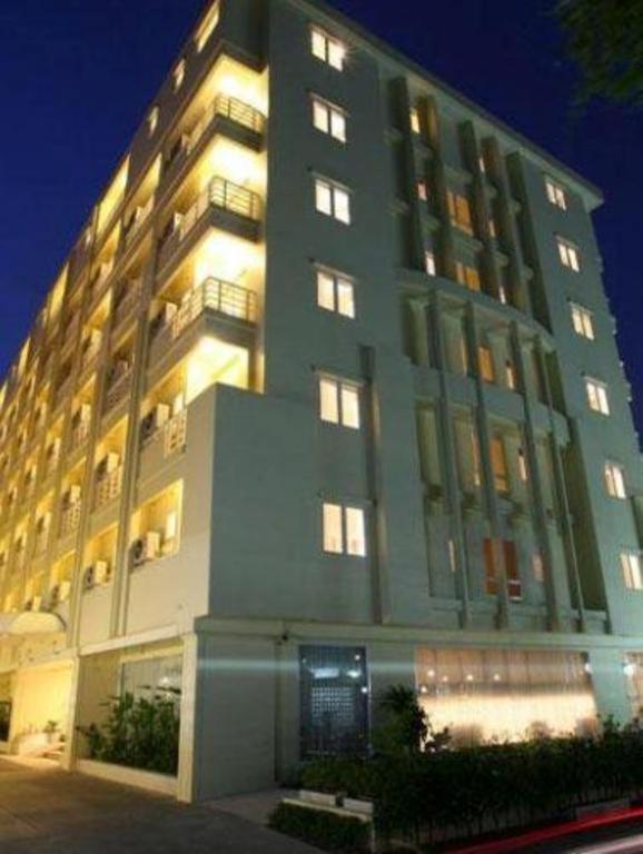 Clef Hotel Bangkok Esterno foto